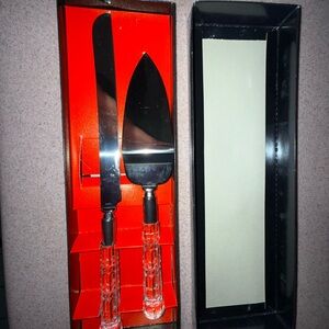 Mirage Wedding Cake Server Set